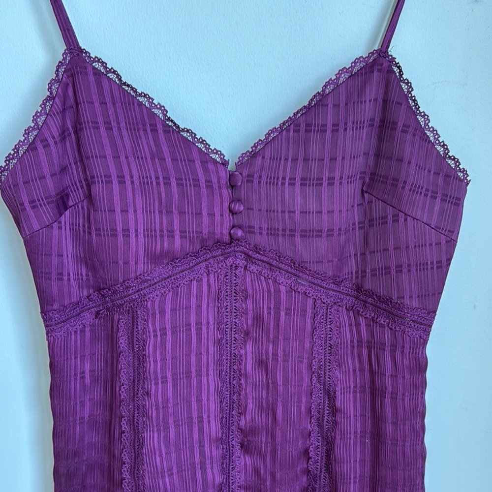 Elegant Purple Lace Trim Dress